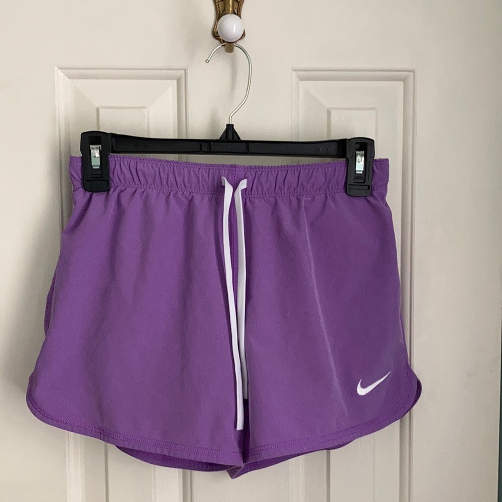 NIKE DRY-Fit shorts with spandex lining ( XS)